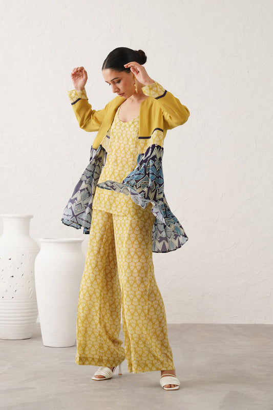 Daisy Daze Printed Crepe Set - Neetika Chopra