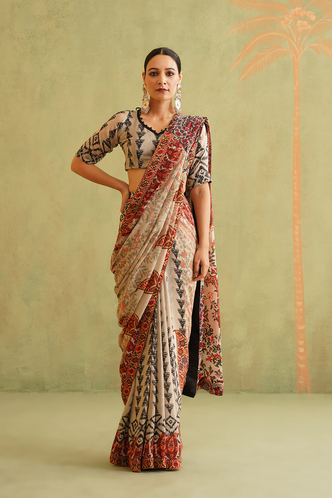 SAREE