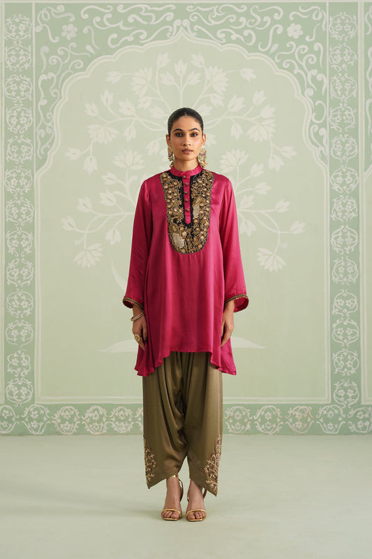 Mysha Hand Embroidered Matching Set - Neetika Chopra