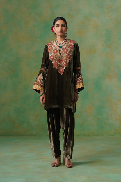 Girija Embroidered Velvet Suit Set - Neetika Chopra