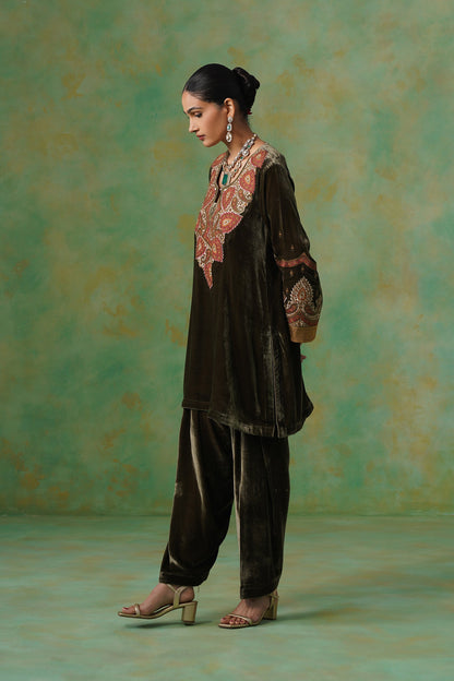 Girija Embroidered Velvet Suit Set - Neetika Chopra