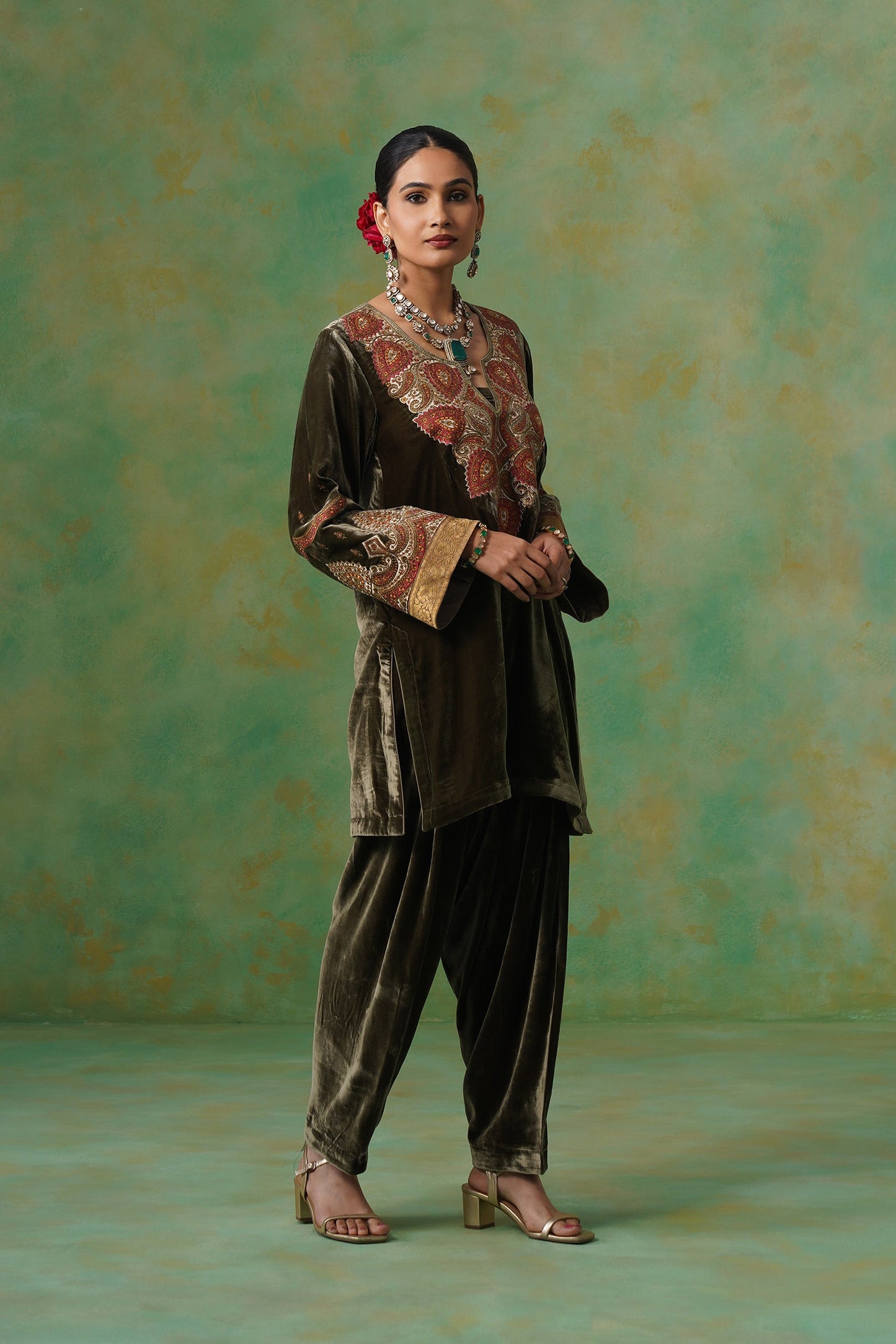 Girija Embroidered Velvet Suit Set - Neetika Chopra