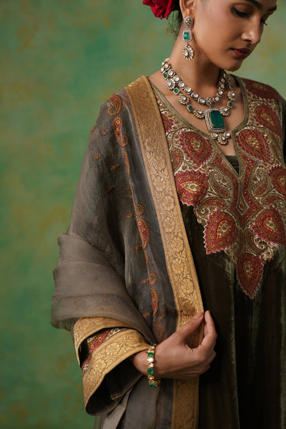 Girija Embroidered Velvet Suit Set - Neetika Chopra