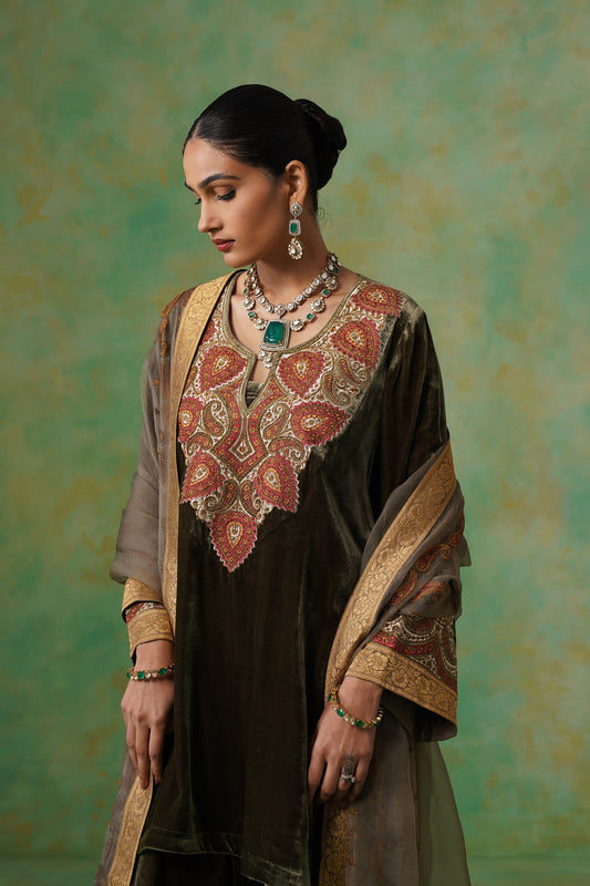Girija Embroidered Velvet Suit Set - Neetika Chopra