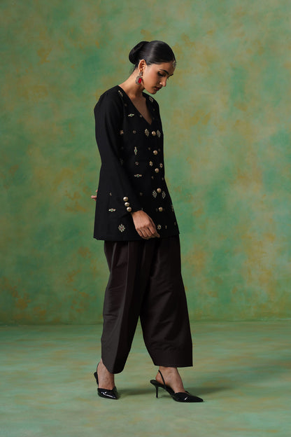 Viha Tweed Matching Coat Set - Neetika Chopra