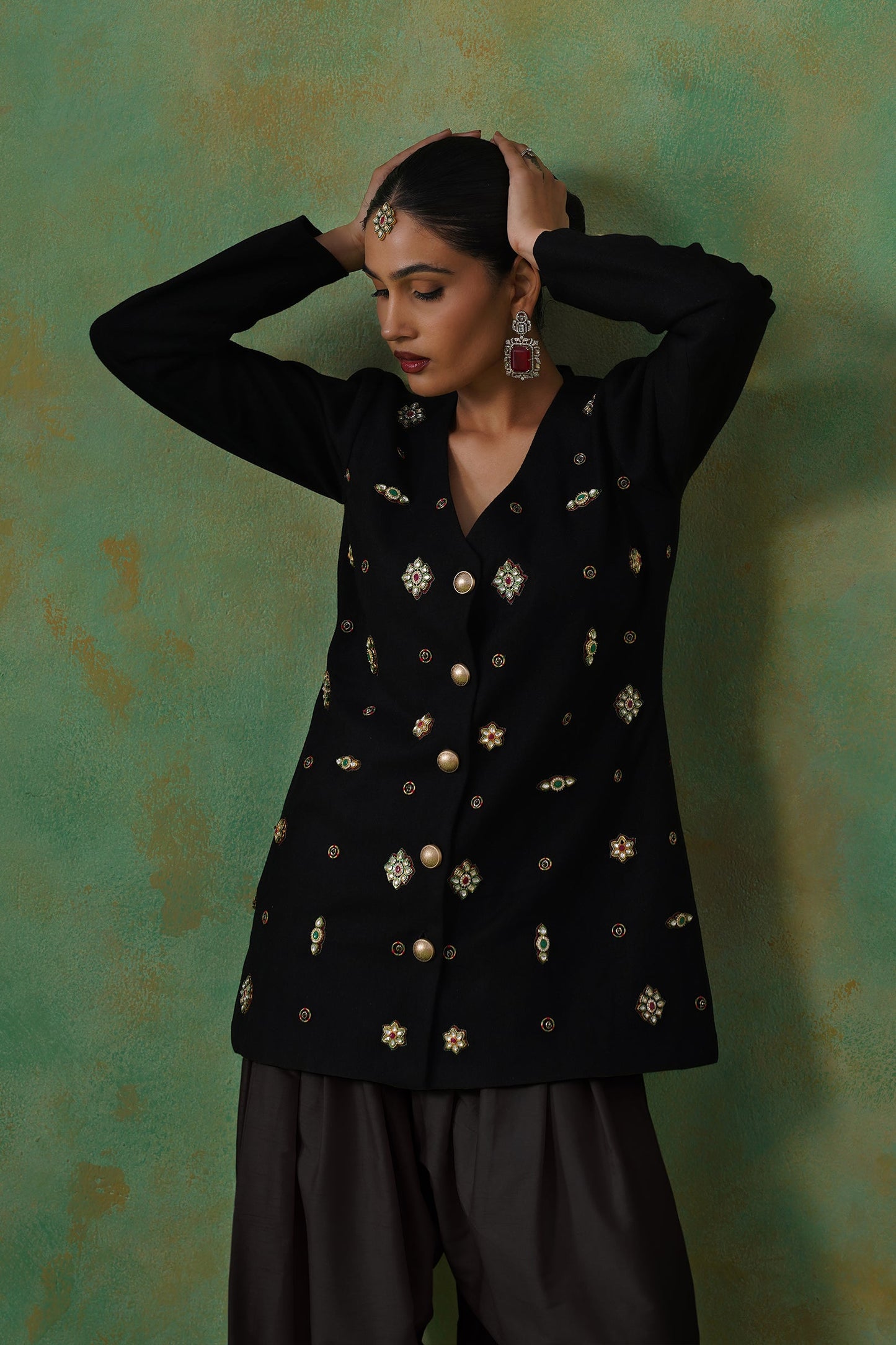 Viha Tweed Matching Coat Set - Neetika Chopra