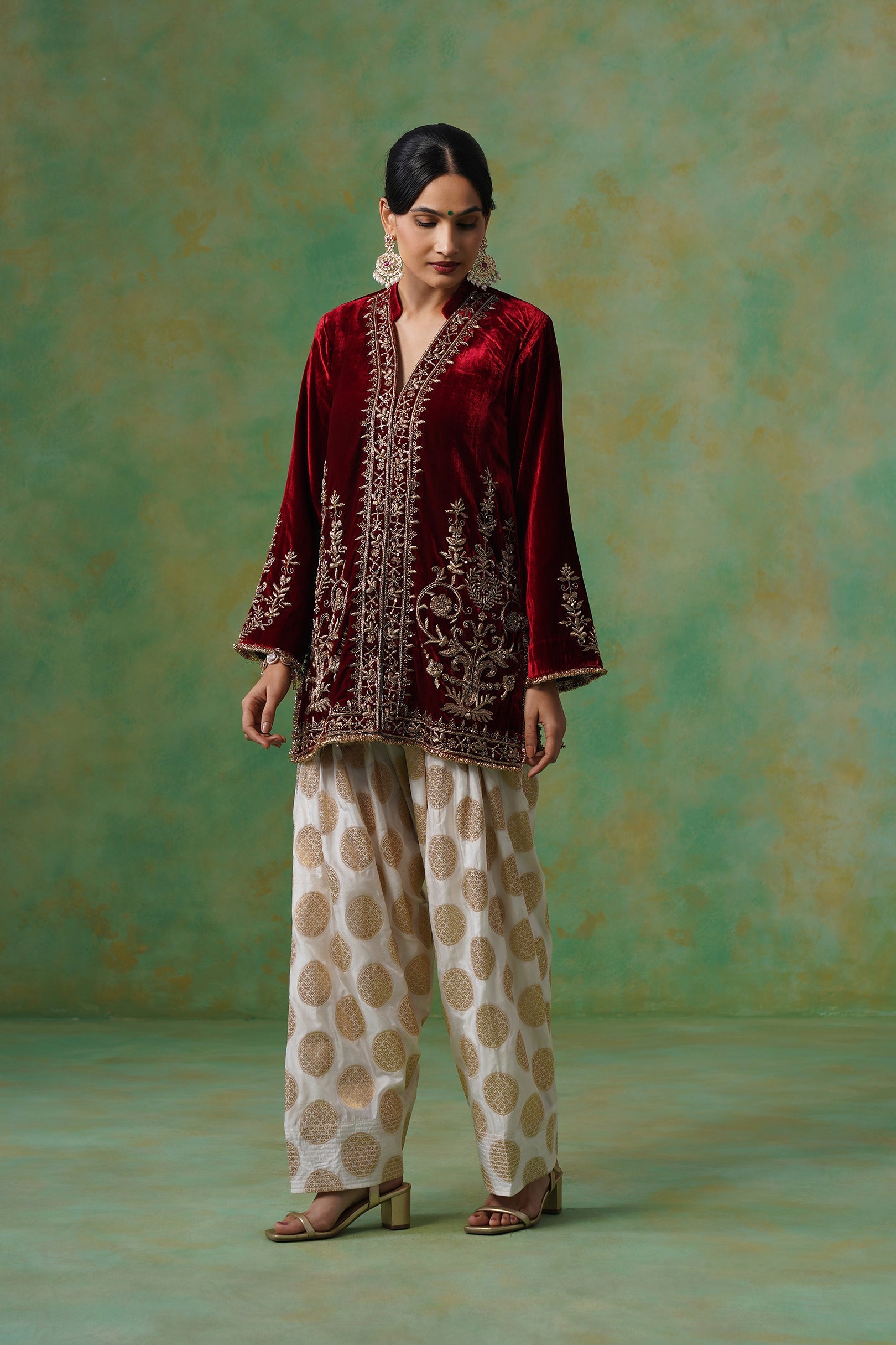 Bithika Hand Embroidered Velvet Matching Set - Neetika Chopra