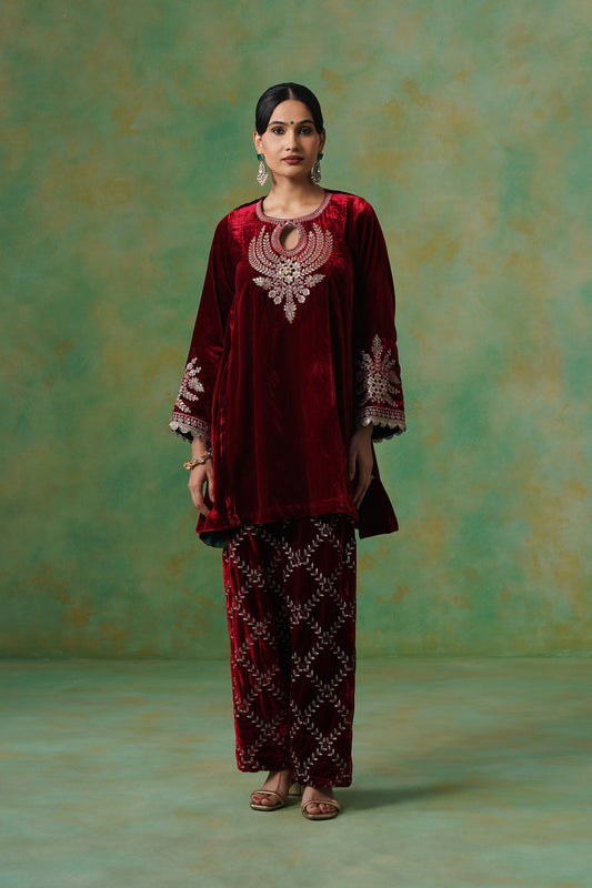 Kashvi Velvet Embroidered Suit Set - Neetika Chopra