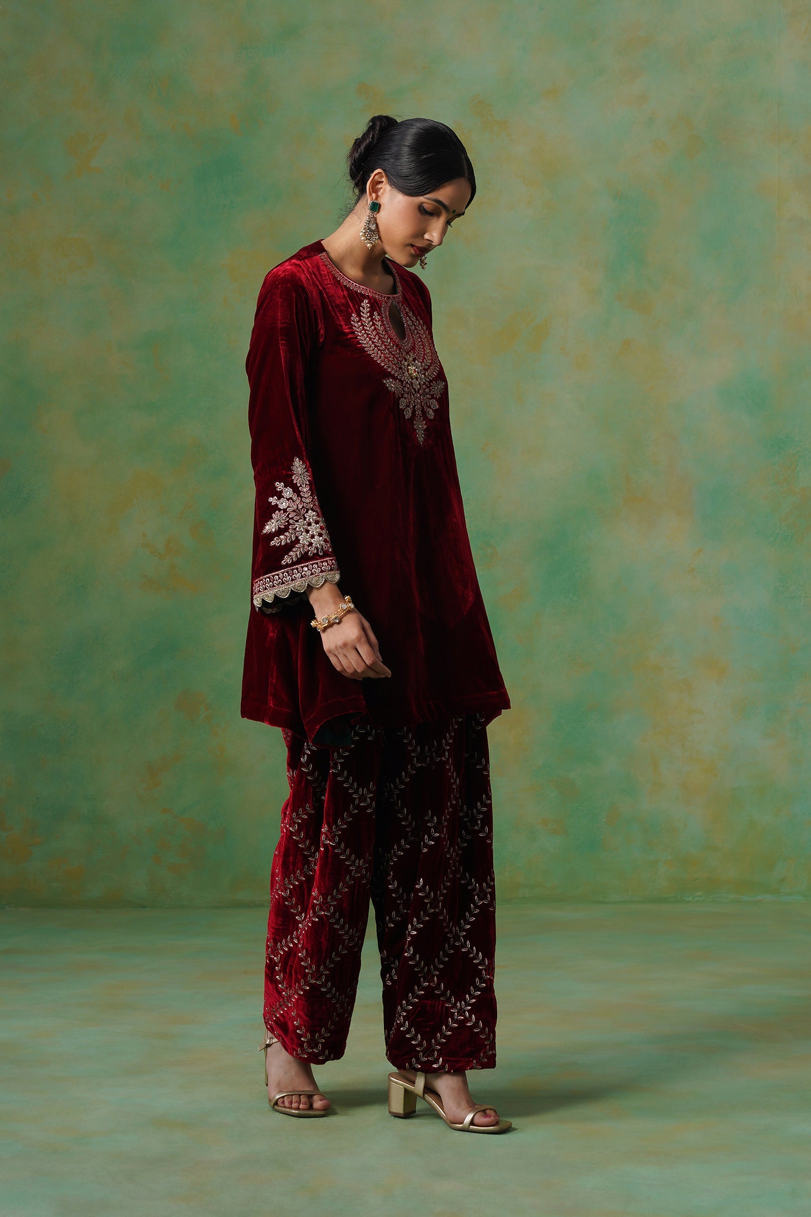 Kashvi Velvet Embroidered Suit Set - Neetika Chopra