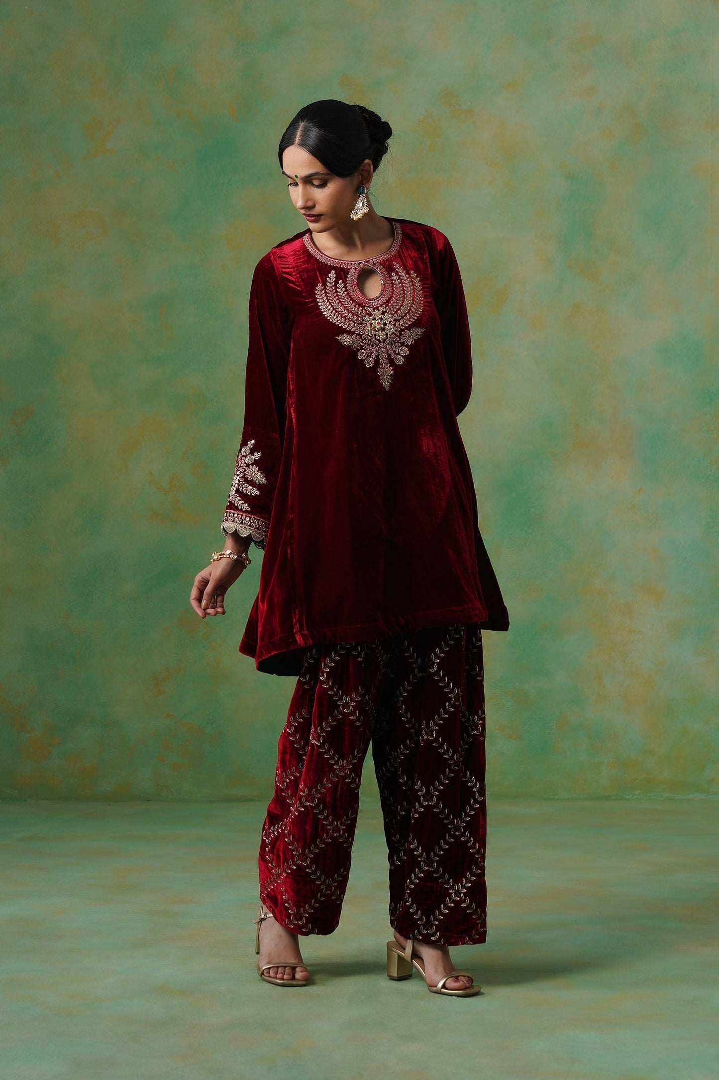 Kashvi Velvet Embroidered Suit Set - Neetika Chopra