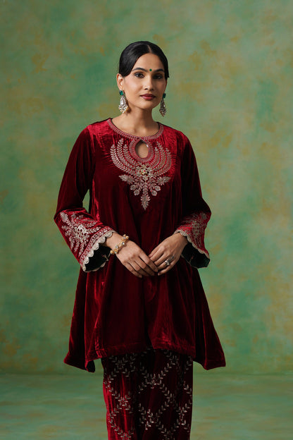 Kashvi Velvet Embroidered Suit Set - Neetika Chopra