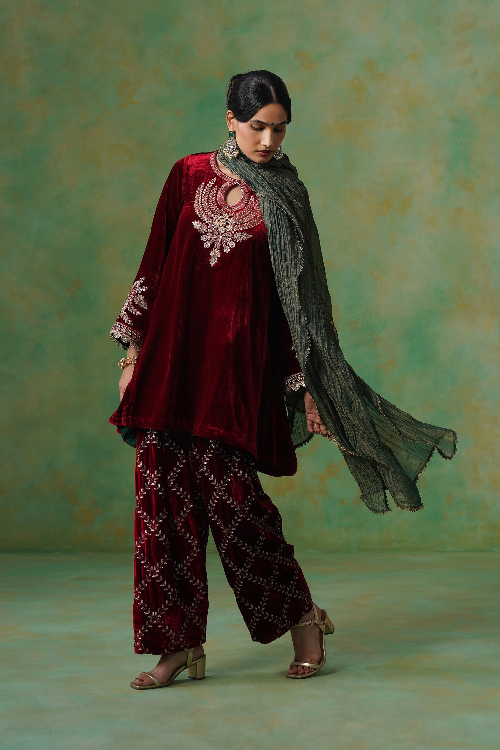 Kashvi Velvet Embroidered Suit Set - Neetika Chopra