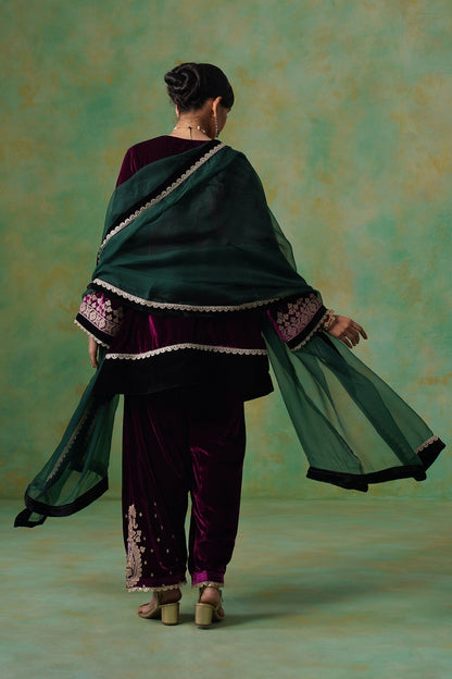 Umika Velvet Embroidered Suit Set - Neetika Chopra
