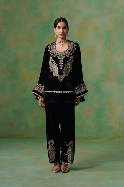 Kavya Embroidered Velvet Suit Set - Neetika Chopra
