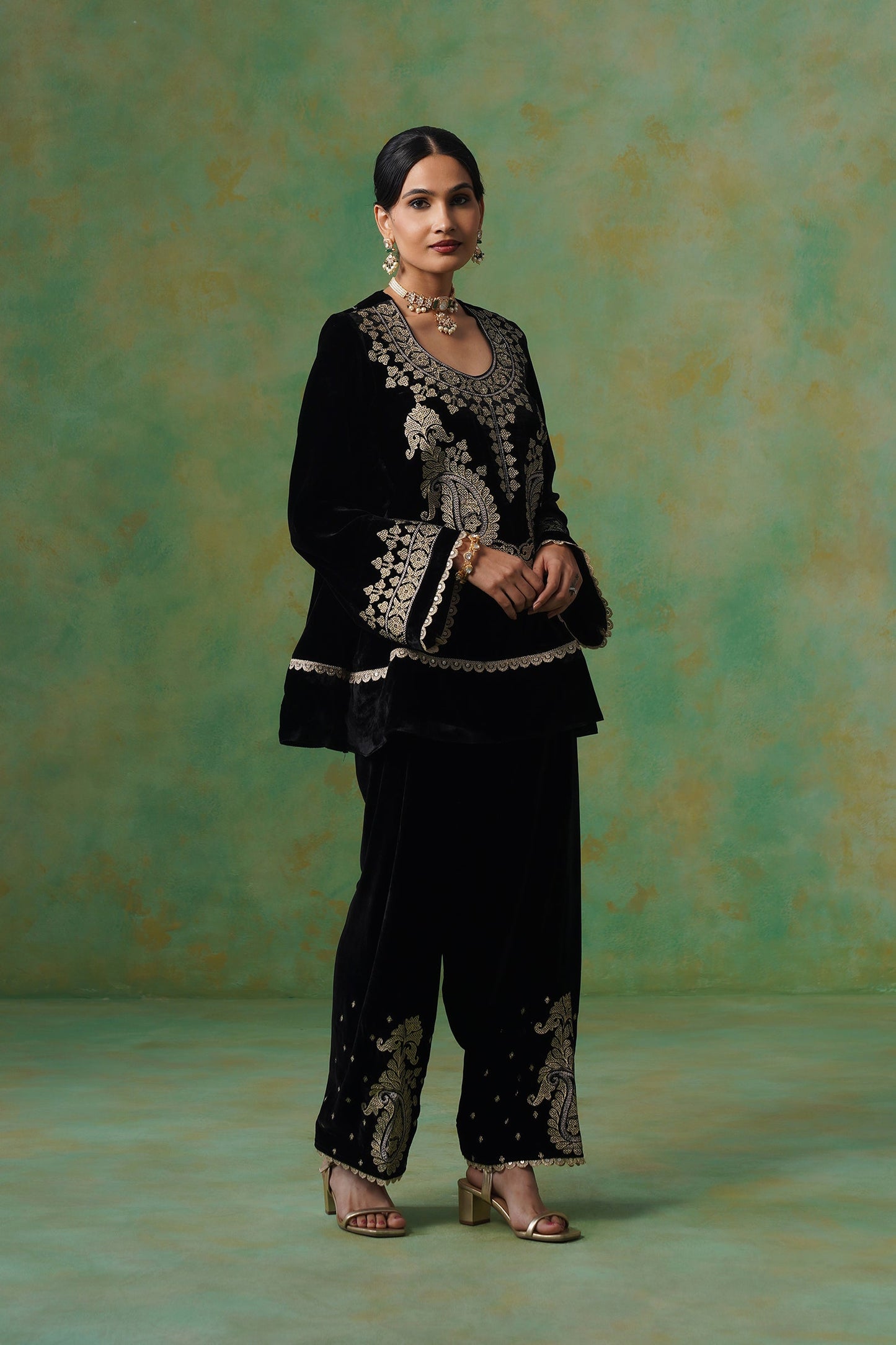 Kavya Embroidered Velvet Suit Set - Neetika Chopra
