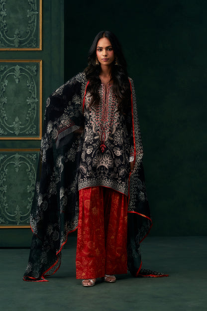 Zohira Crepe Printed Embroidered Suit Set