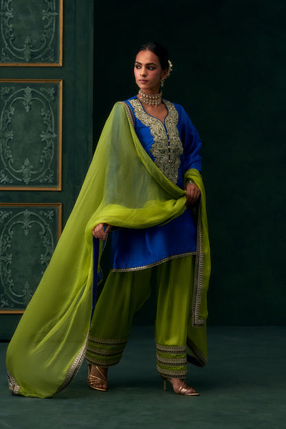 Aafiya Chanderi Satin Embroidered Suit Set