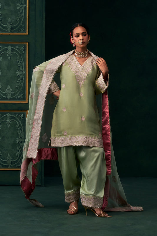Saira Chanderi Satin Embroidered Suit Set
