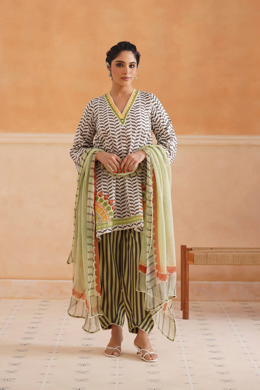 Oishi Lawn Cotton Suit Set - Neetika Chopra