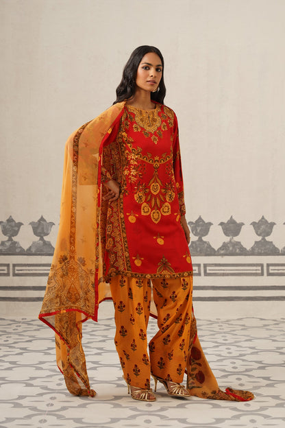 Vanya Crepe Printed Suit Set