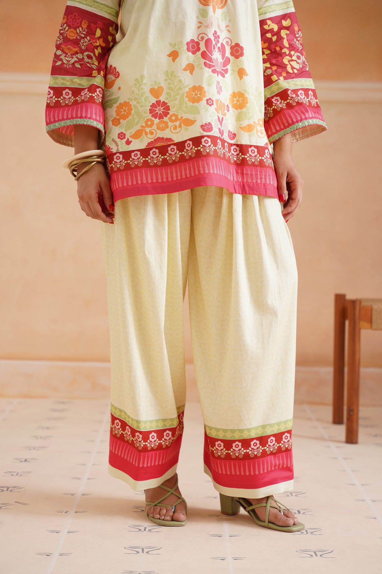 Deetyu Cotton Printed Suit Set - Neetika Chopra