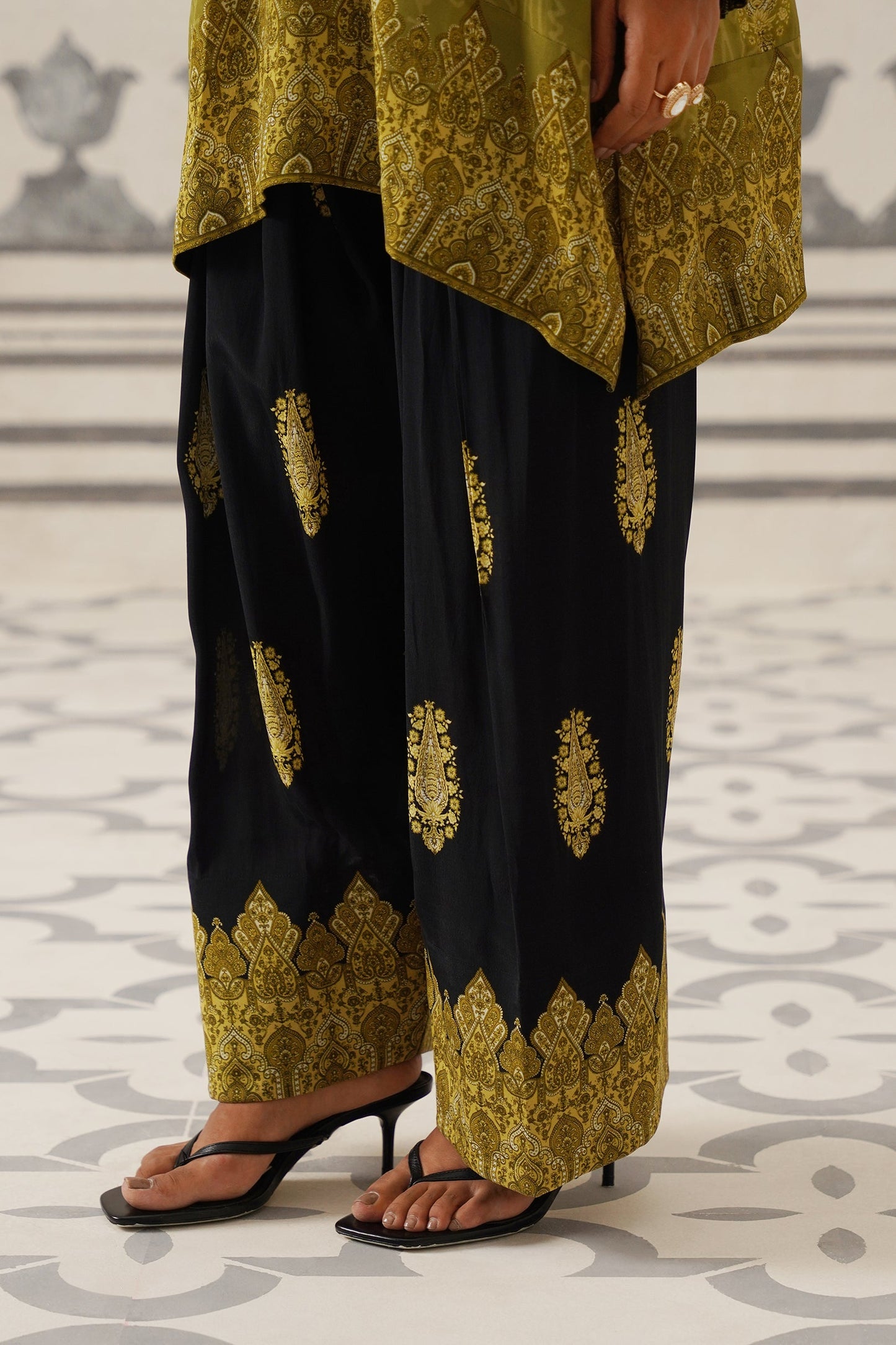 Mehal Crepe Printed Suit Set