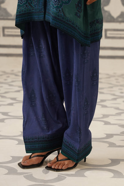 Noor Crepe Printed Suit Set
