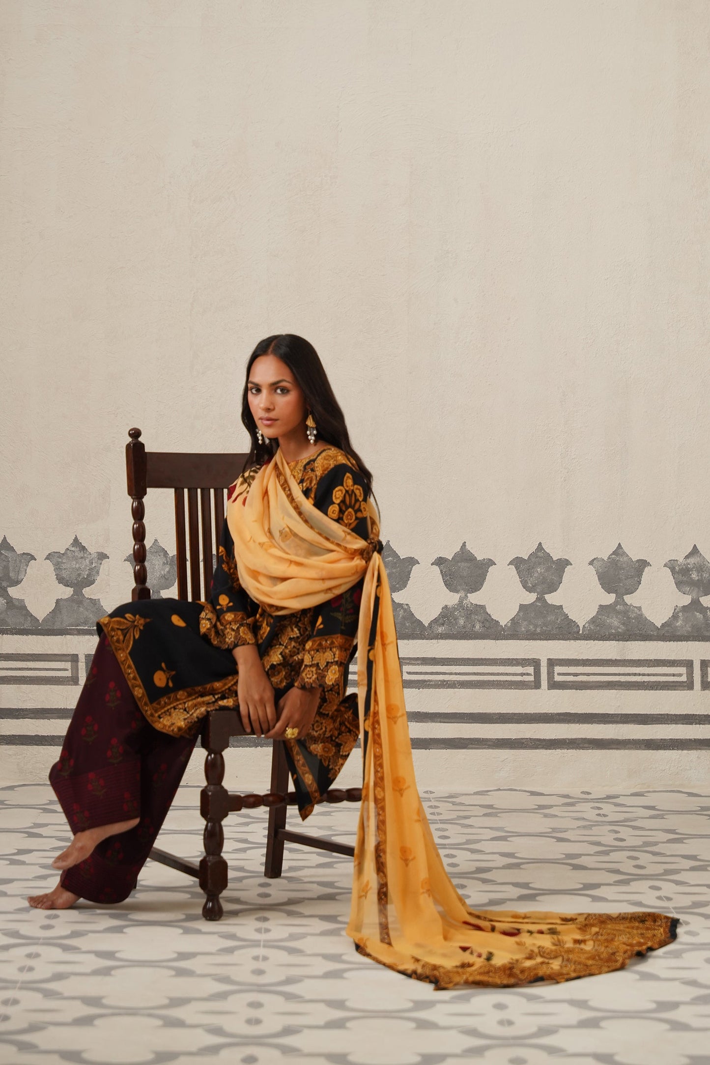 Areeba Crepe Printed Suit Set