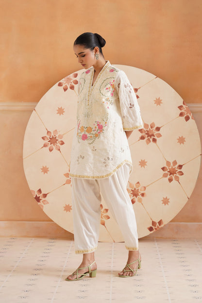 Dhanvi Embroidered Matching Set - Neetika Chopra