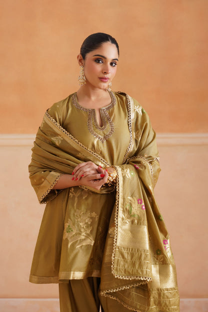 Koyel Chanderi Hand Embroidered Suit Set - Neetika Chopra