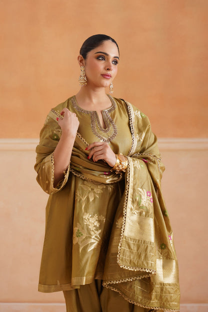 Koyel Chanderi Hand Embroidered Suit Set - Neetika Chopra