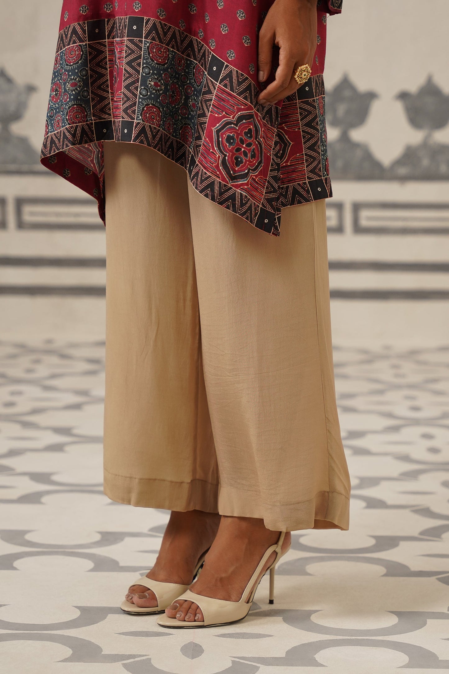 Tara Muslin Printed Embroidered Suit Set