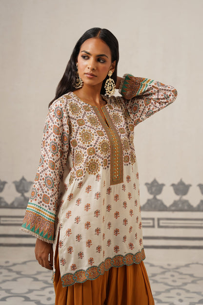 Maham Muslin Hand Embroidered Suit Set