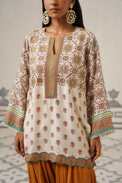 Maham Muslin Hand Embroidered Suit Set