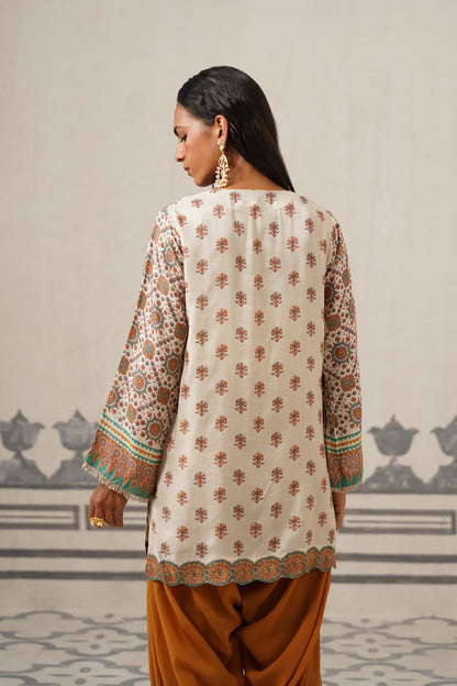 Maham Muslin Hand Embroidered Suit Set