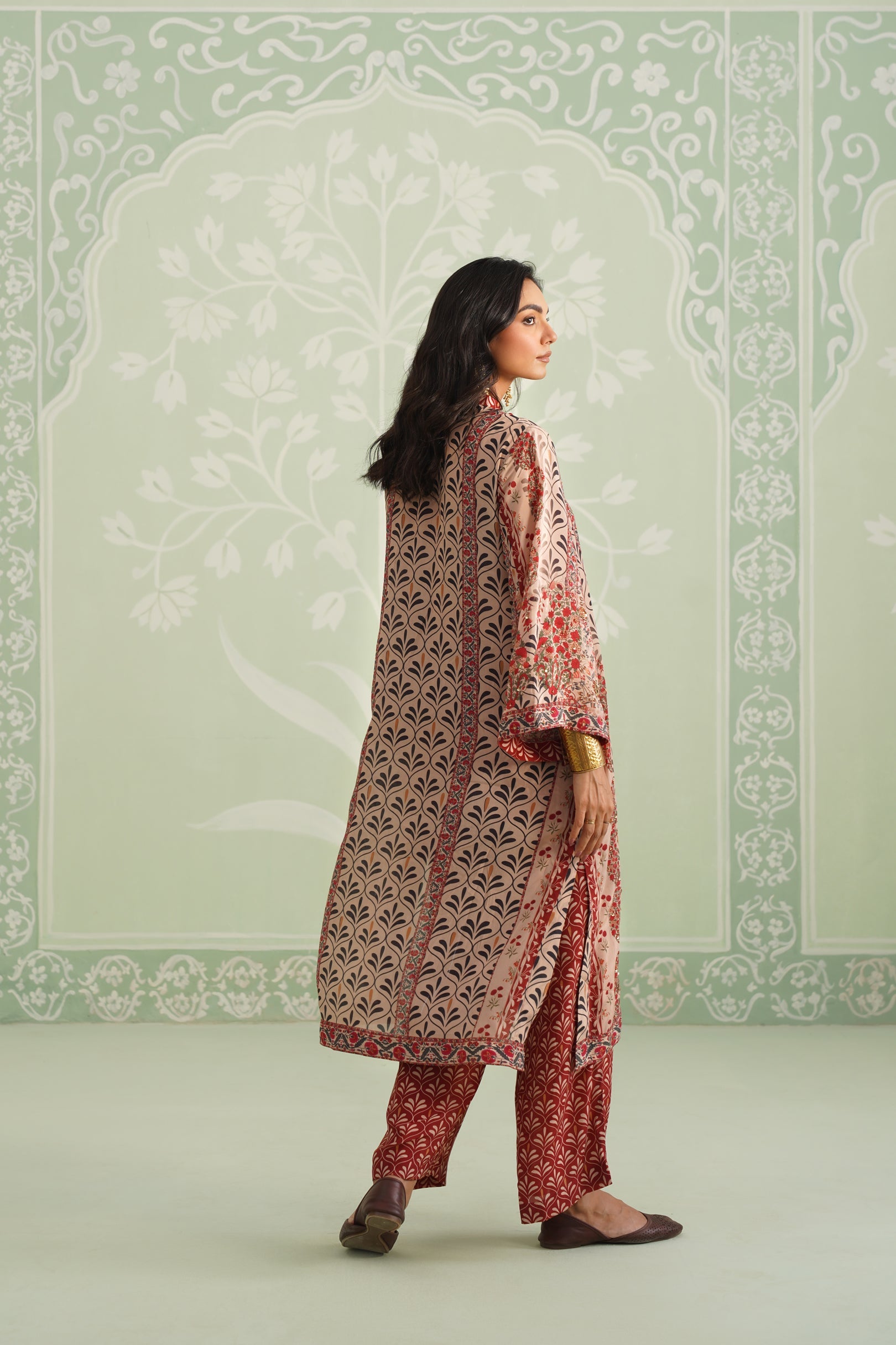 Taj Printed Crepe Matching Set - Neetika Chopra