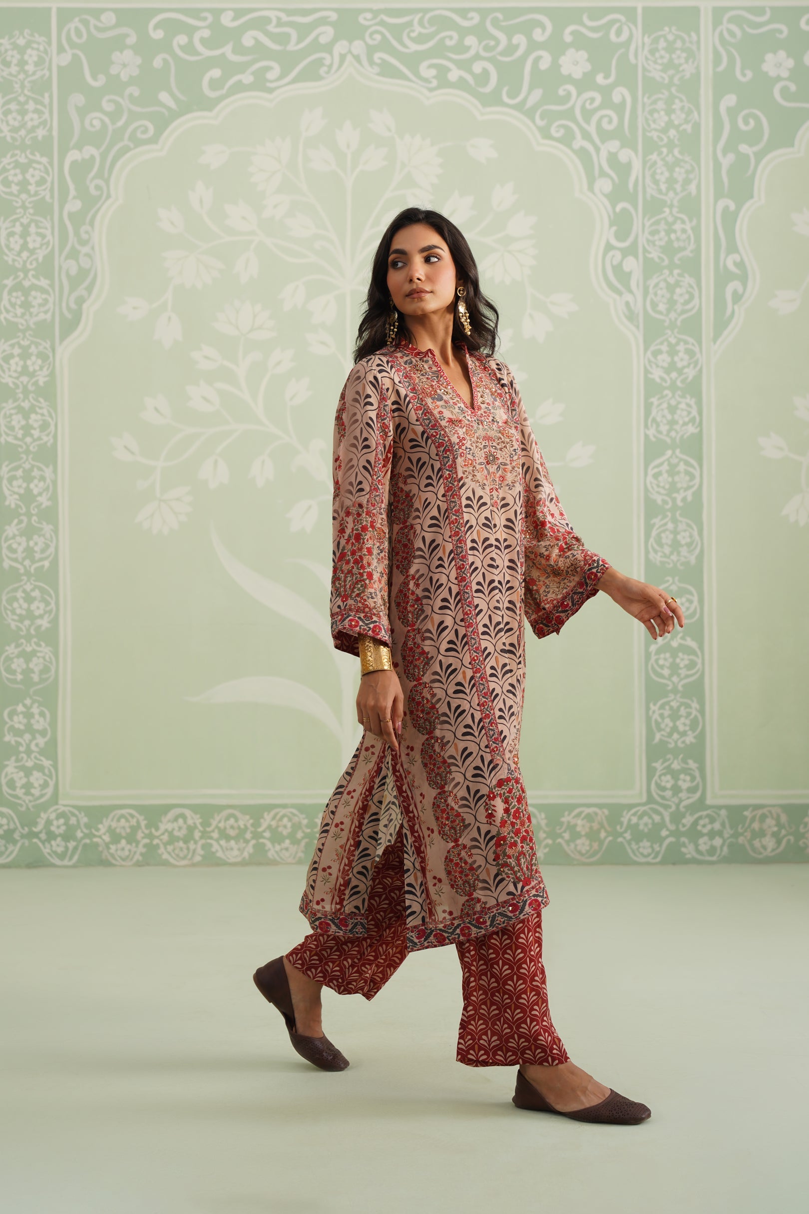 Taj Printed Crepe Matching Set - Neetika Chopra