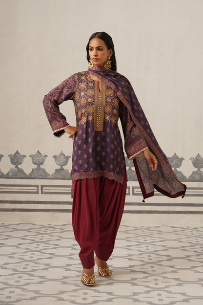 Rania Muslin Printed Embroidered Suit Set