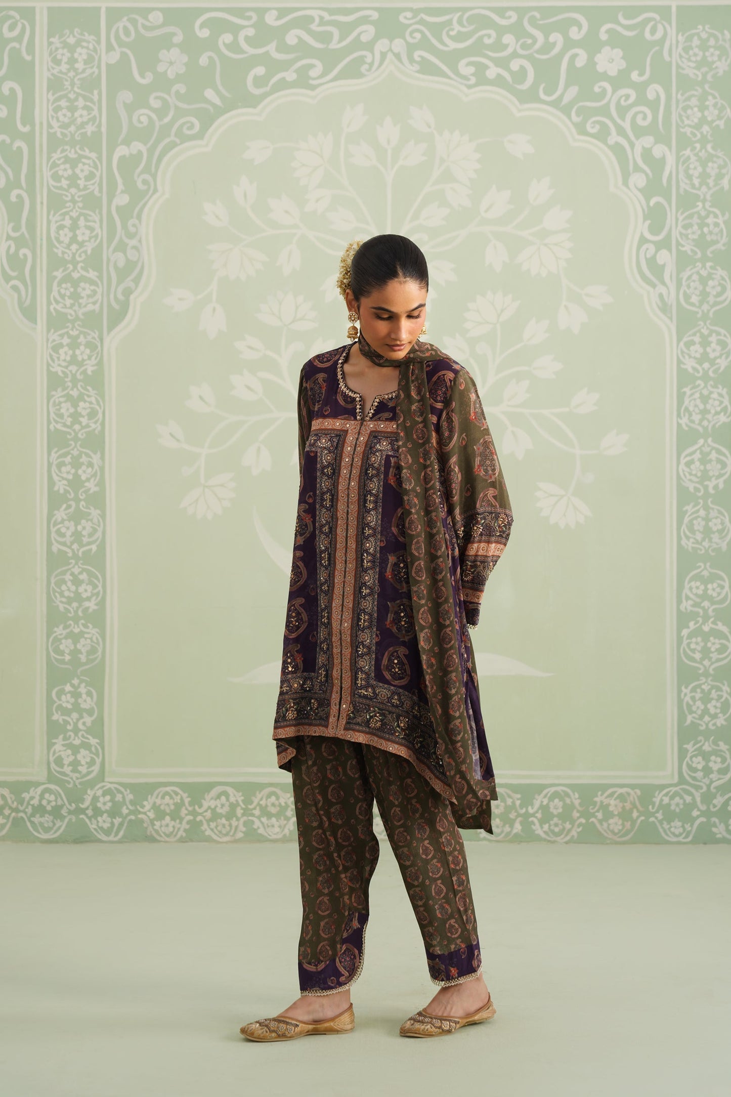 Mehza Hand Embroidered Crepe Matching Set - Neetika Chopra