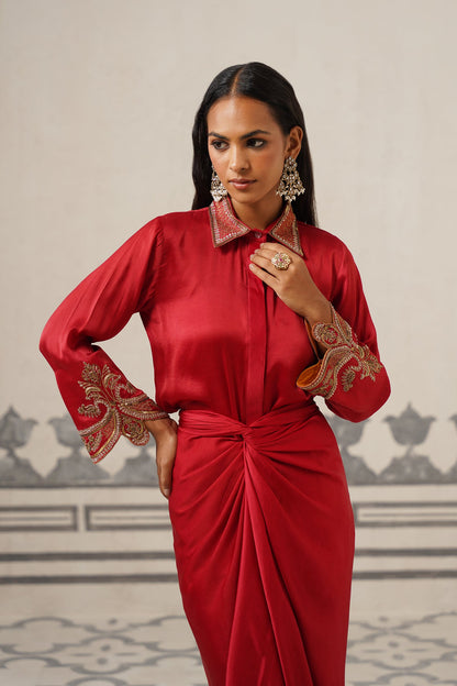 Sera Satin Embroidered Set