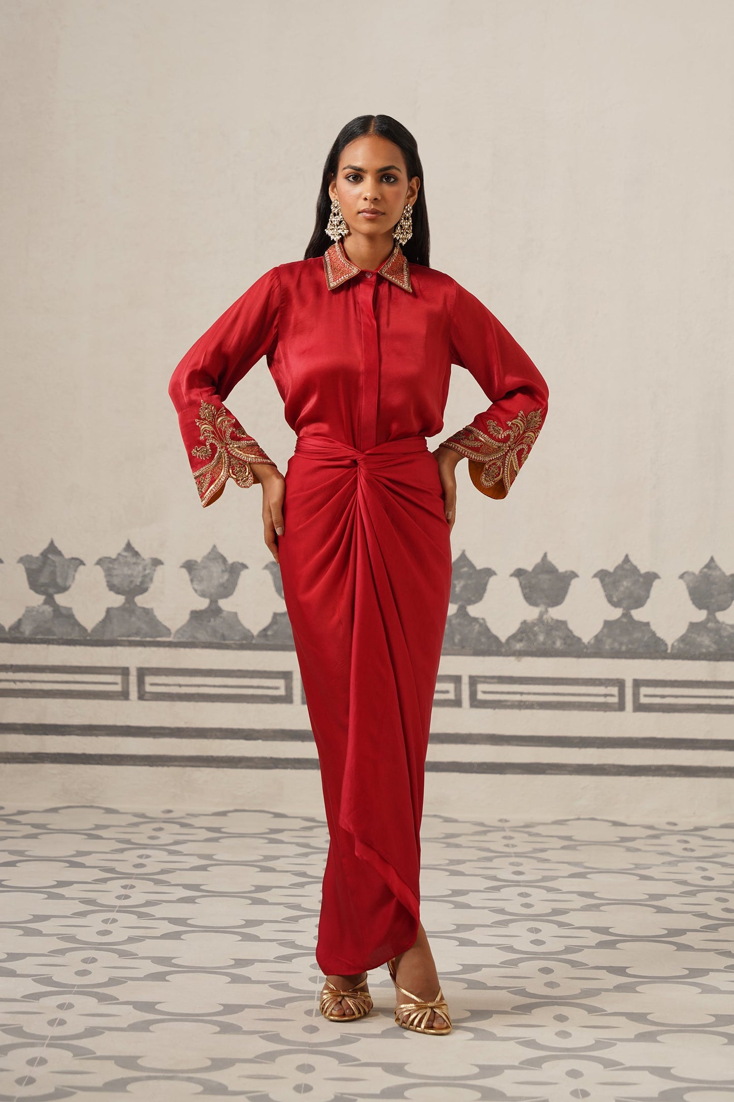 Sera Satin Embroidered Set