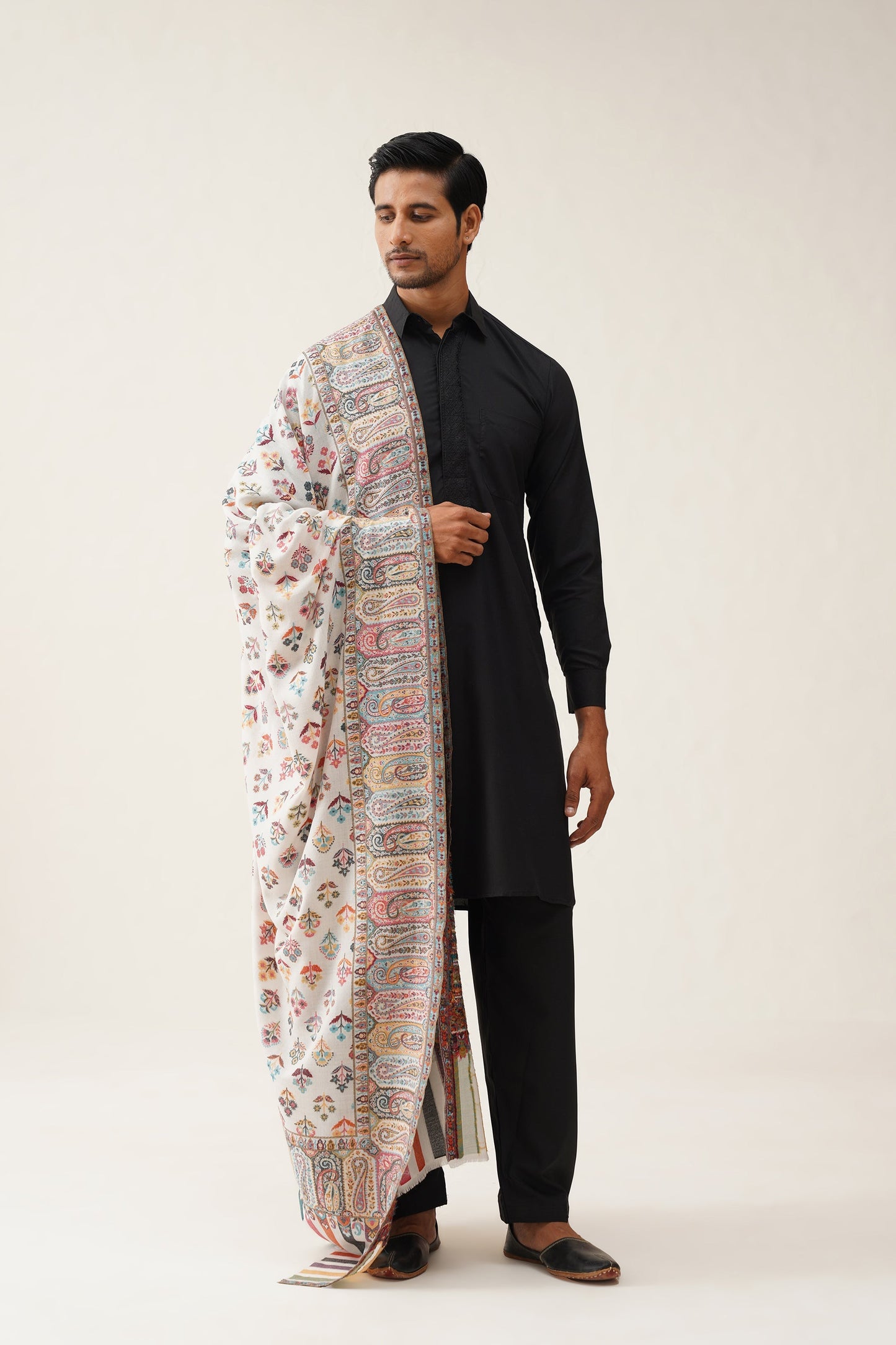 Mens White Kaani Woollen Dusala - Neetika Chopra