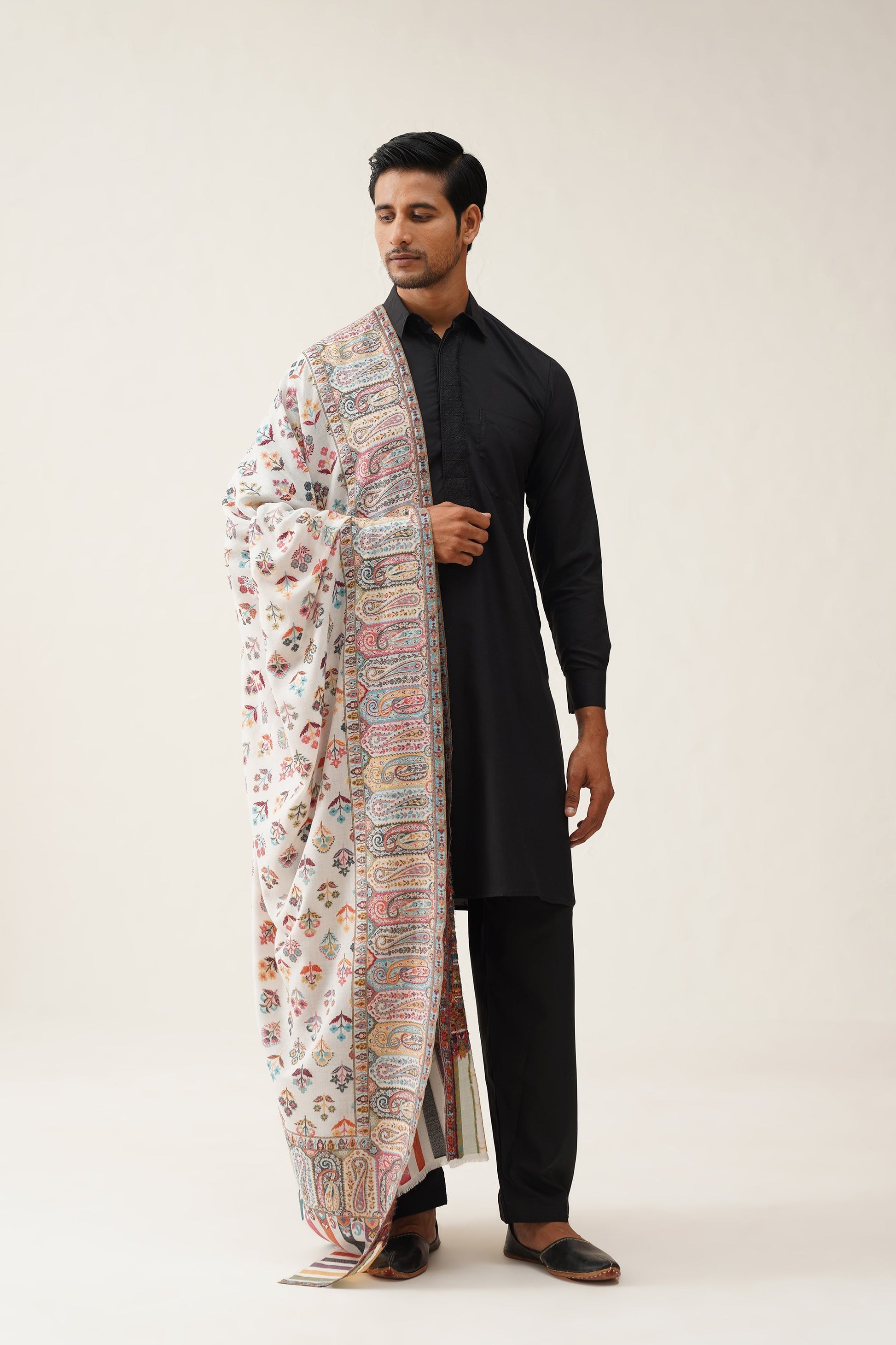 Mens White Kaani Woollen Dusala - Neetika Chopra