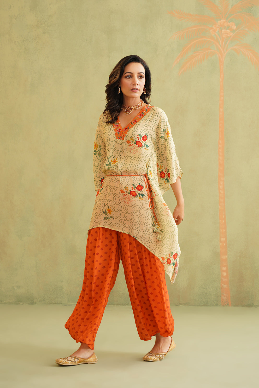 Diti Crepe Kaftaan Set - Neetika Chopra