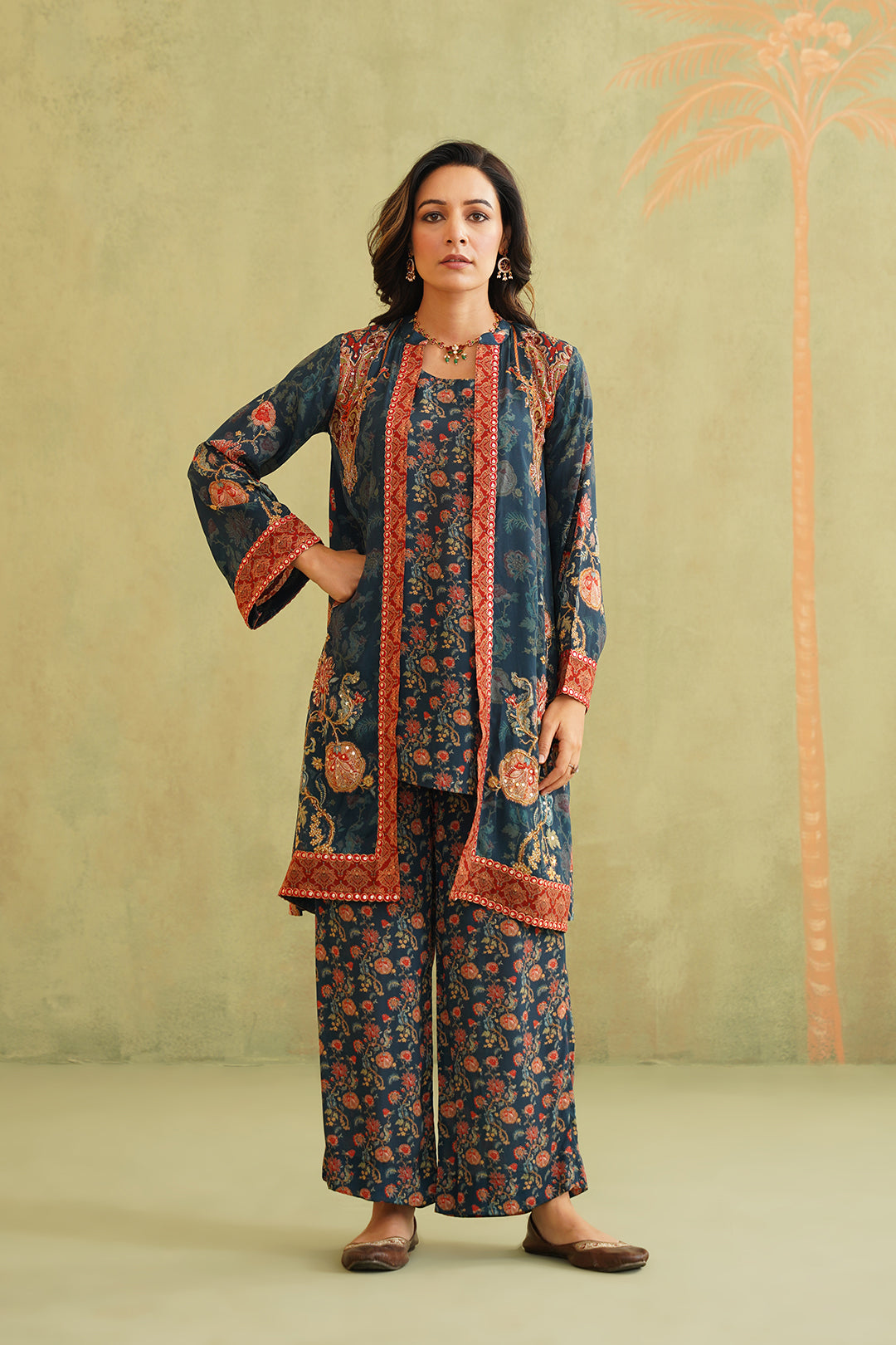 FAYRA HAND EMBROIDERED CREPE MATCHING SET - Neetika Chopra