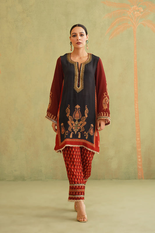 SABA Hand Embroidered Crepe Matching Set - Neetika Chopra