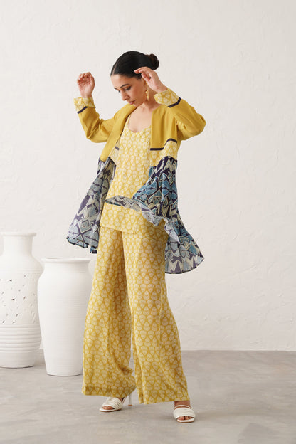Daisy Daze Printed Crepe Set - Neetika Chopra