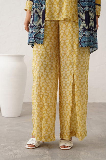 Daisy Daze Printed Crepe Set - Neetika Chopra